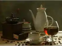 Наздравица кафе с коняк!