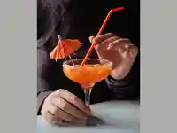 Наздравица с коктейл!